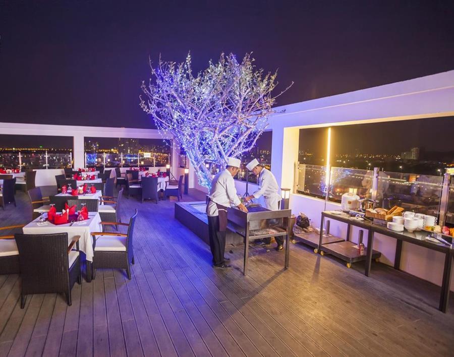 Charm Suite Residence Saigon Хошимин Екстериор снимка