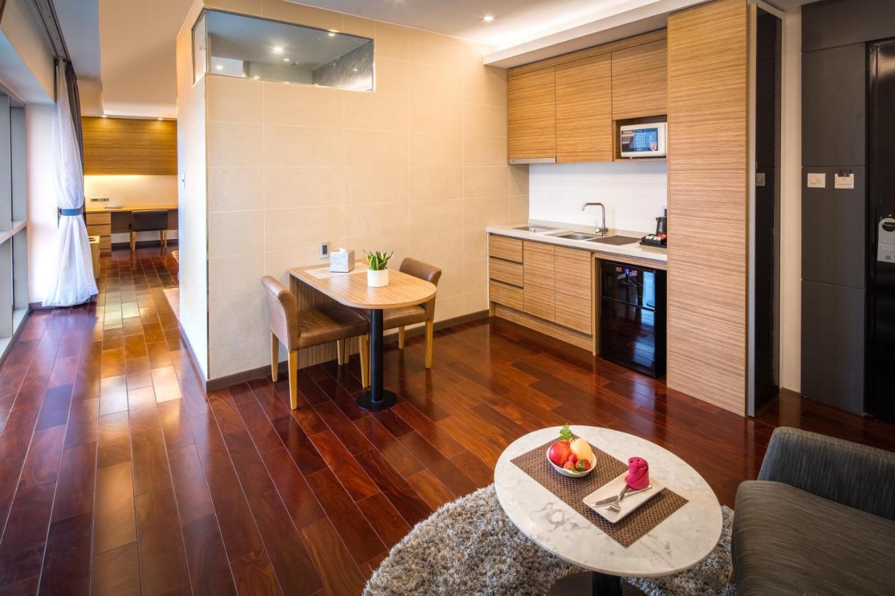 Charm Suite Residence Saigon Хошимин Екстериор снимка